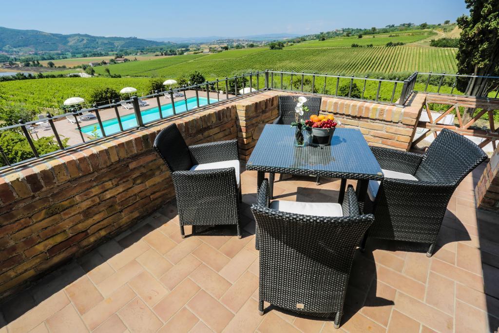 Agriturismo Il Divin Casale Torgiano Eksteriør billede